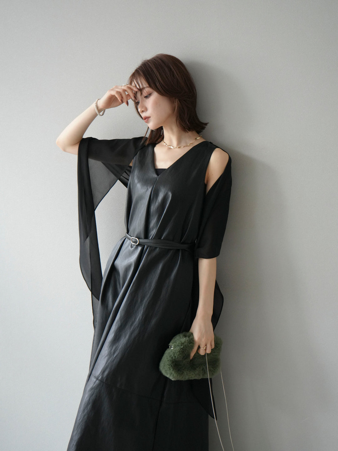 [予約]レザーAラインワンピース/ブラック