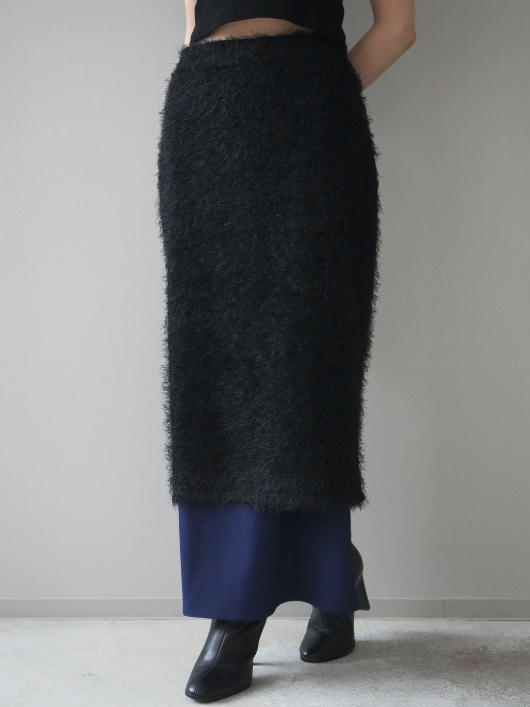 [予約]異素材バイカラーレイヤードシャギーニットスカート/black