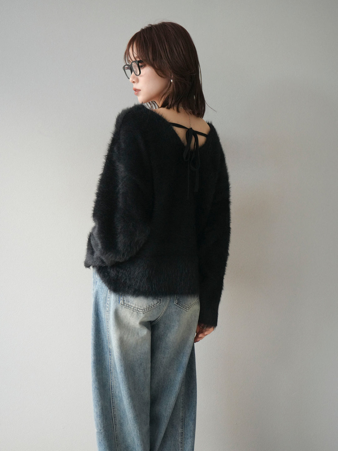 [予約]バックリボンVネックシャギーニットプルオーバー/black