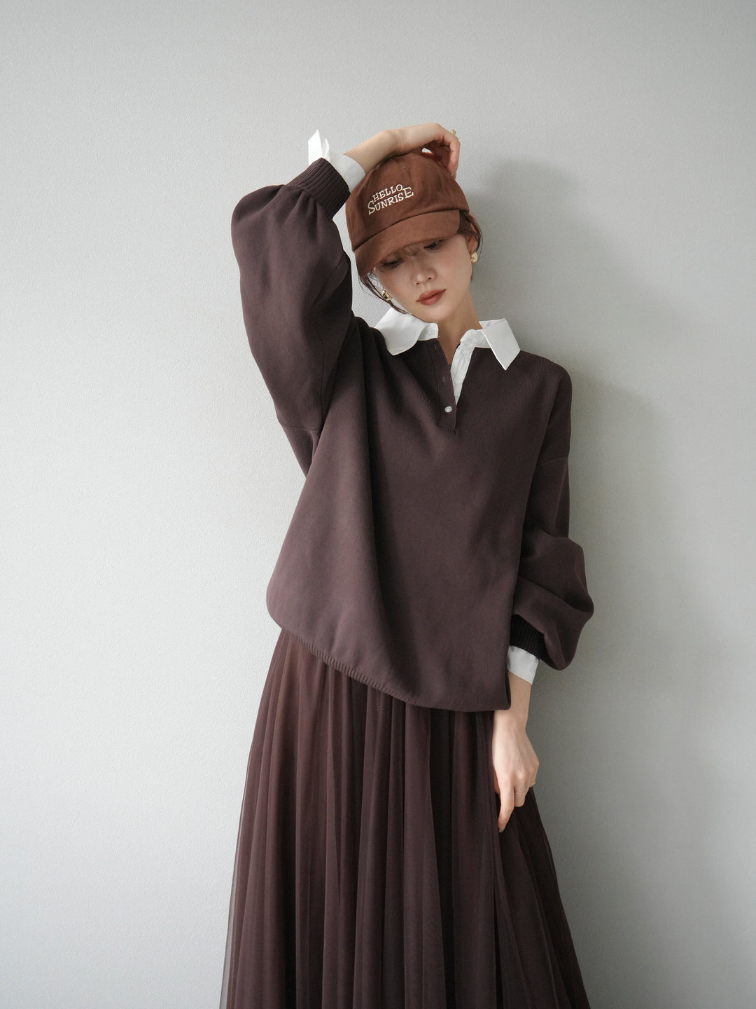 [預訂] 領口Polo針織套衫/棕色