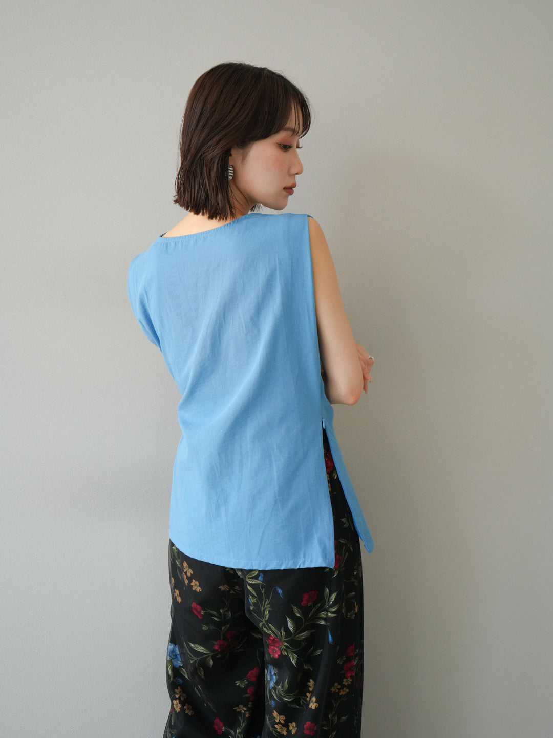 [予約]サイドツイストフレンチトップス/ブルー