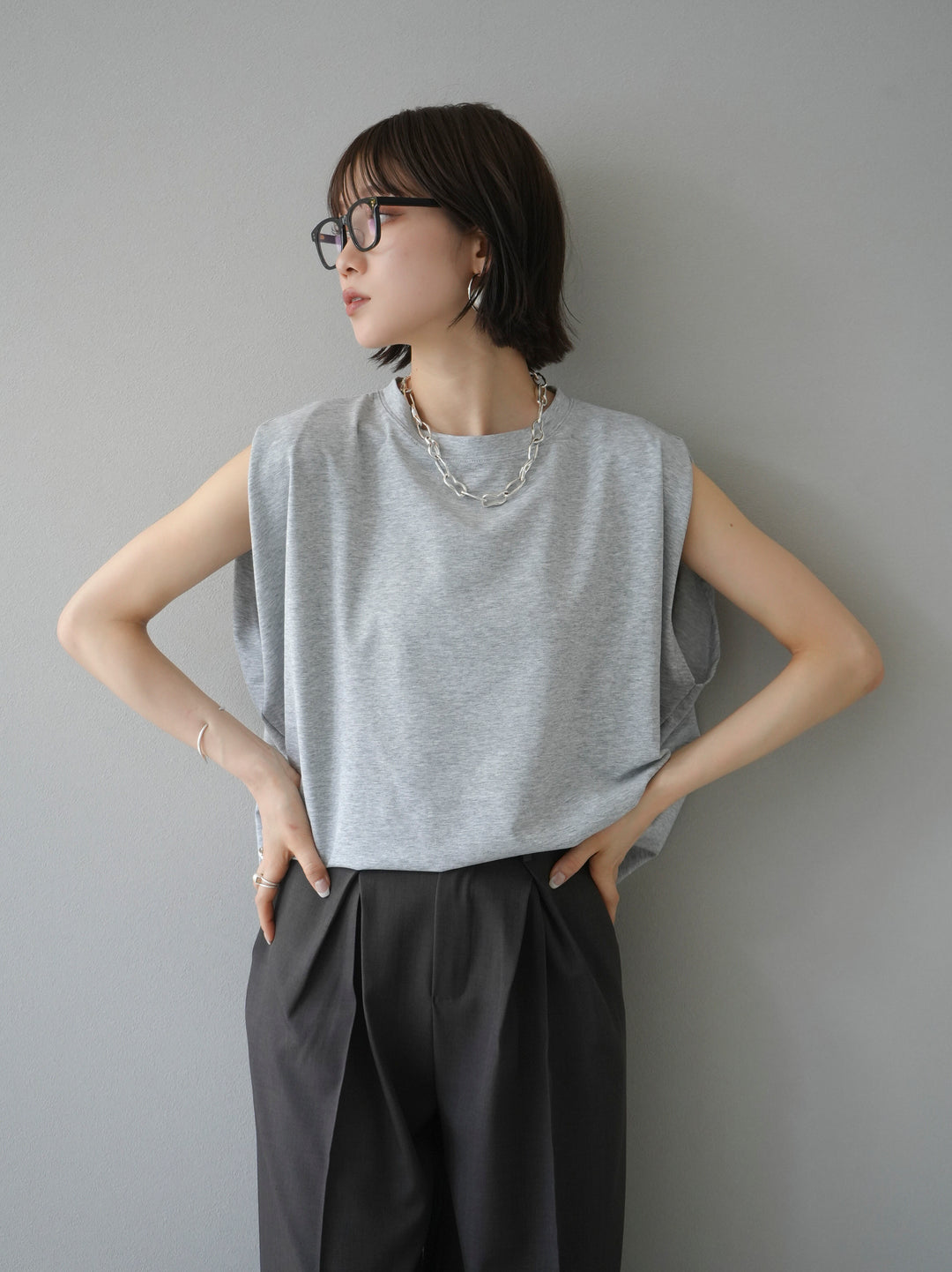 [SET]ショルダータックTシャツ+デザインタックワイドパンツ(2set)
