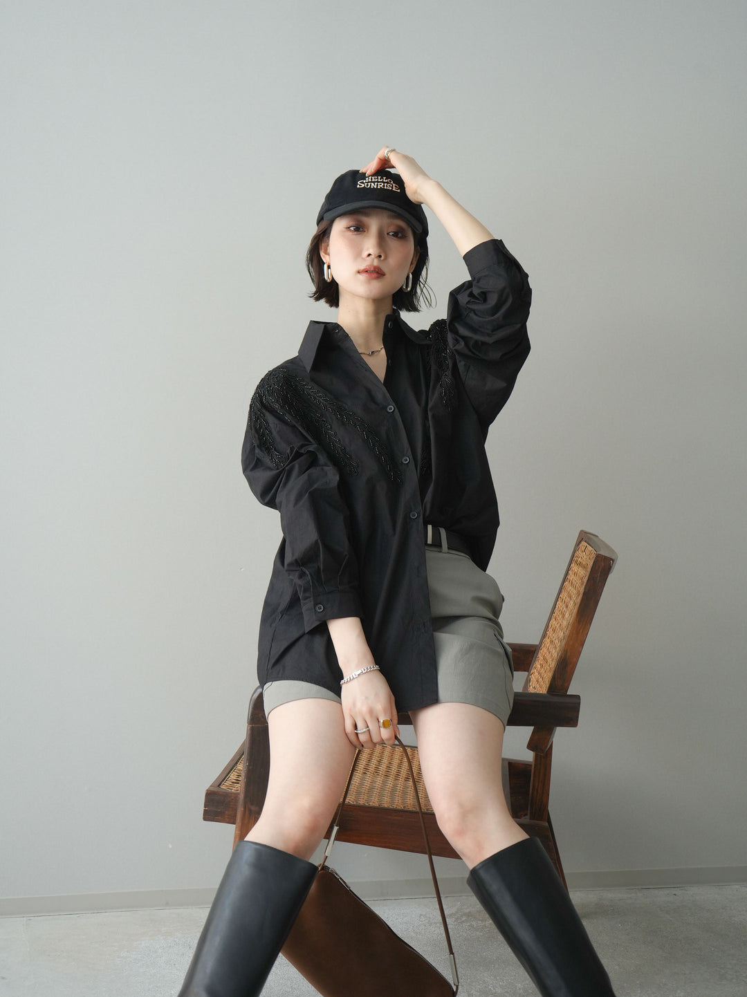 【套裝】串珠刺繡襯衫+繫帶工裝迷你裙（兩件組）