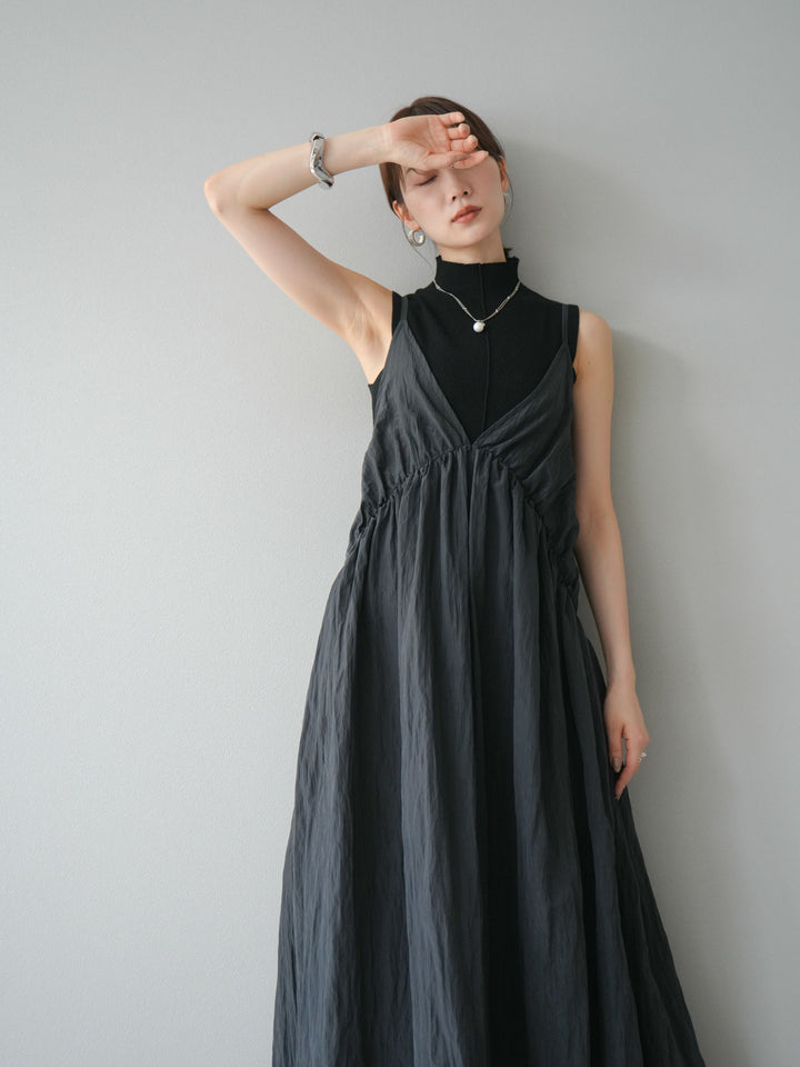 [予約]シボ加工シャイニーキャミワンピース/ブラック