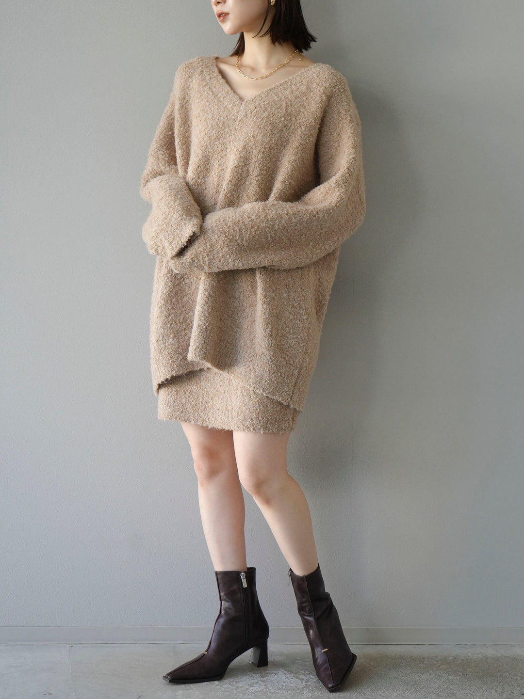 [SET] 橢圓針織衫 & 迷你裙 SET UP