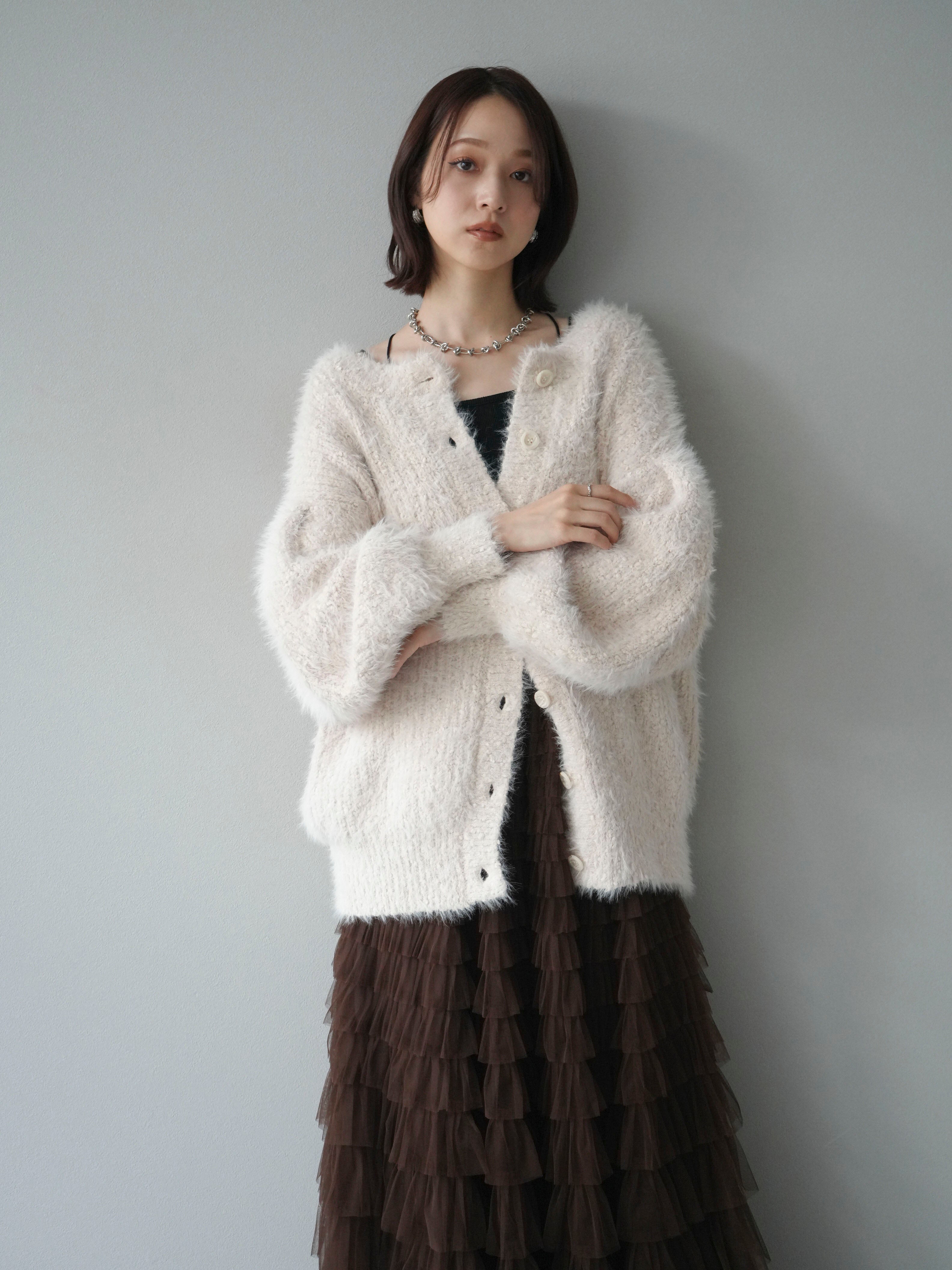 予約]クルーネックランダムシャギーカーディガン/エクリュ – Lumier