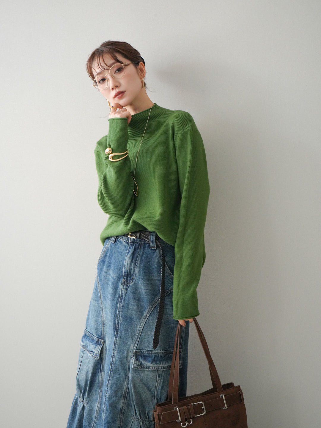 [予約]ボトルネック裾カールリブニットトップス/green