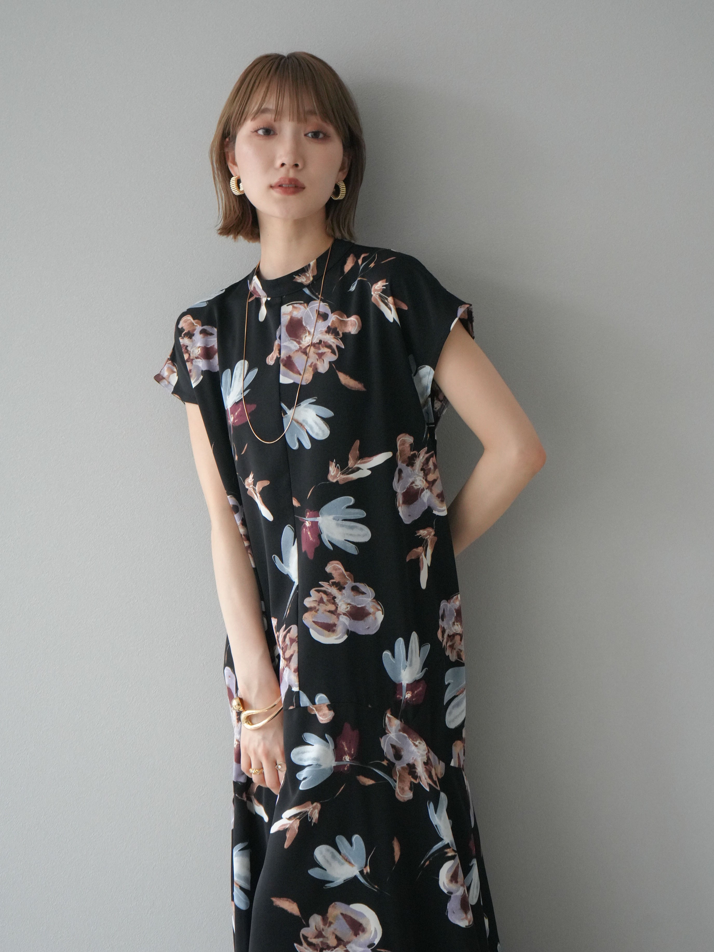 a.123Gypsophila シアーワンピース ブラック 予約]フラワーパターンシアーヘムワンピース/ブラック – Lumier