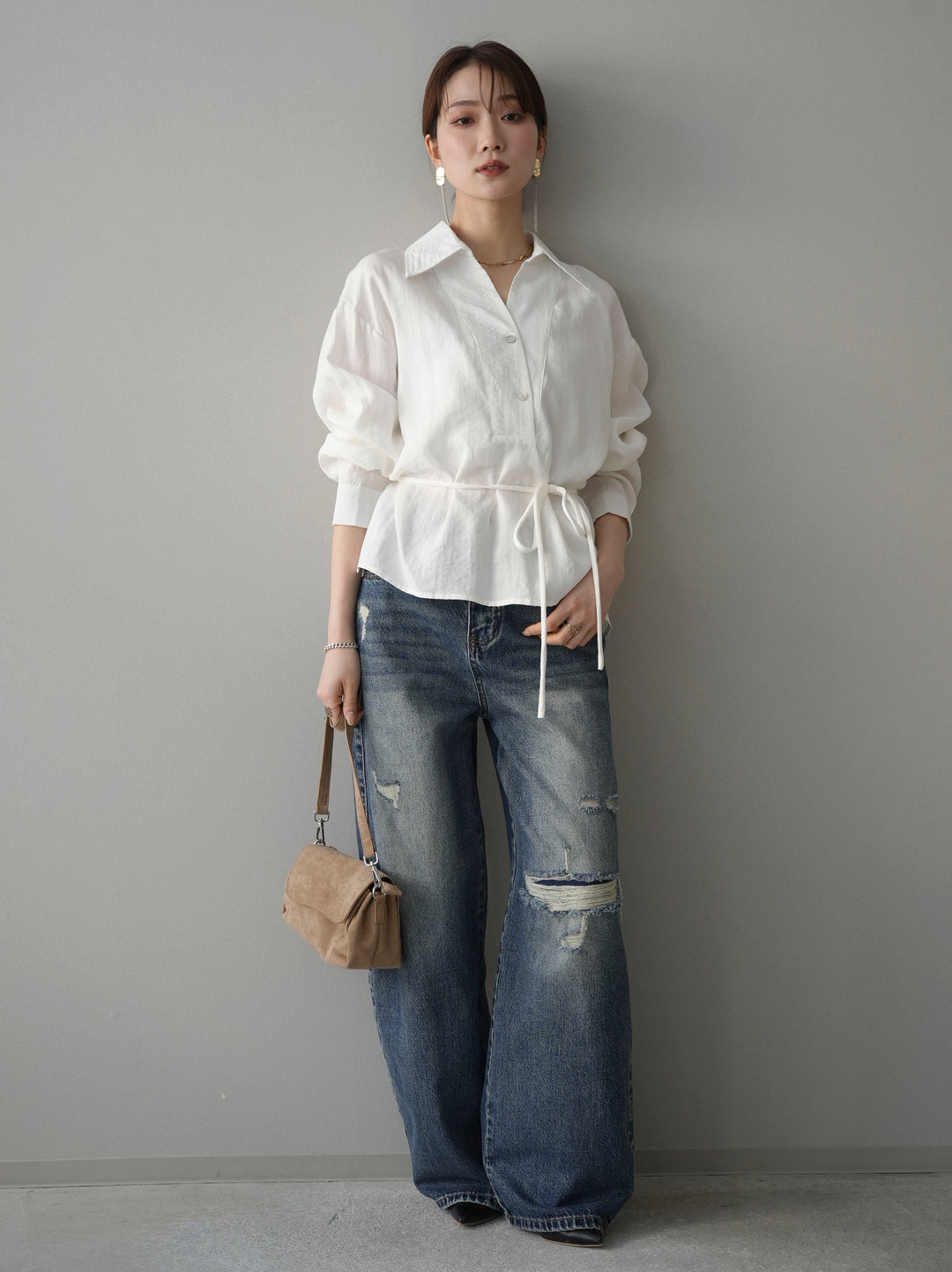 [SET]Vネック変形ラインシャツ+ダメージデニムセミワイドパンツ(2set)