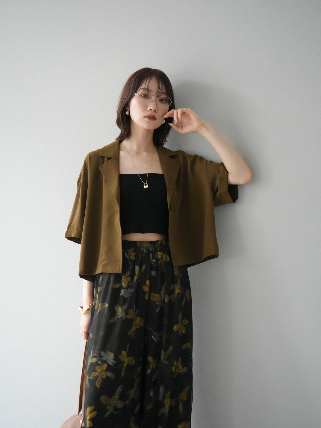 [SET]ハーフショートジャケット+フラワープリントチュールレイヤードパンツ(2set)