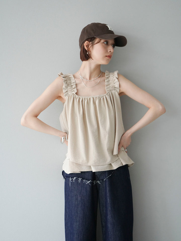 [SET] 縮肩喇叭背心 + 臀部設計牛仔褲 (2 件套)