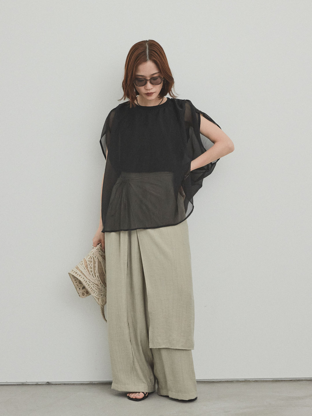 [SET]コンパクトスムースシアーレイヤードトップス+ワッシャーサテンレイヤードスカートパンツ(2set)