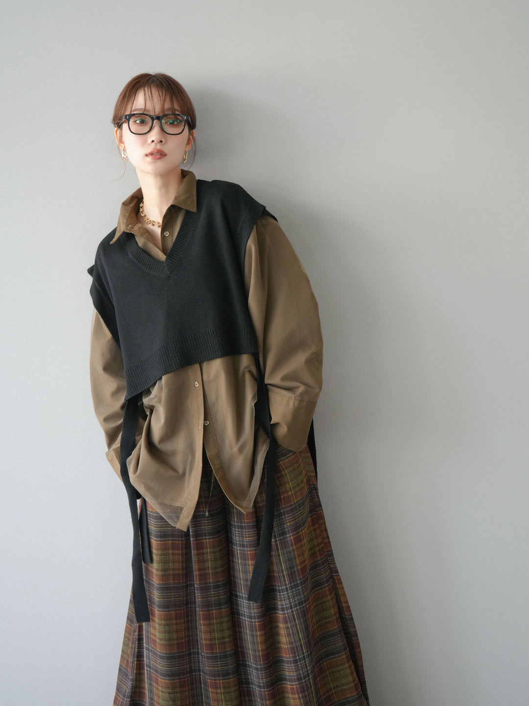 [予約]サイドリボンVネックショートニットベスト/ブラック