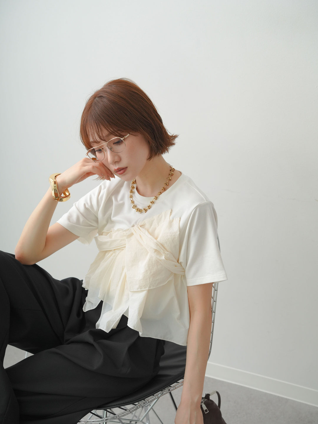 [SET]ナイロンドッキングツイストTEE +アシンメトリーベルトタックワイドパンツ(2set)