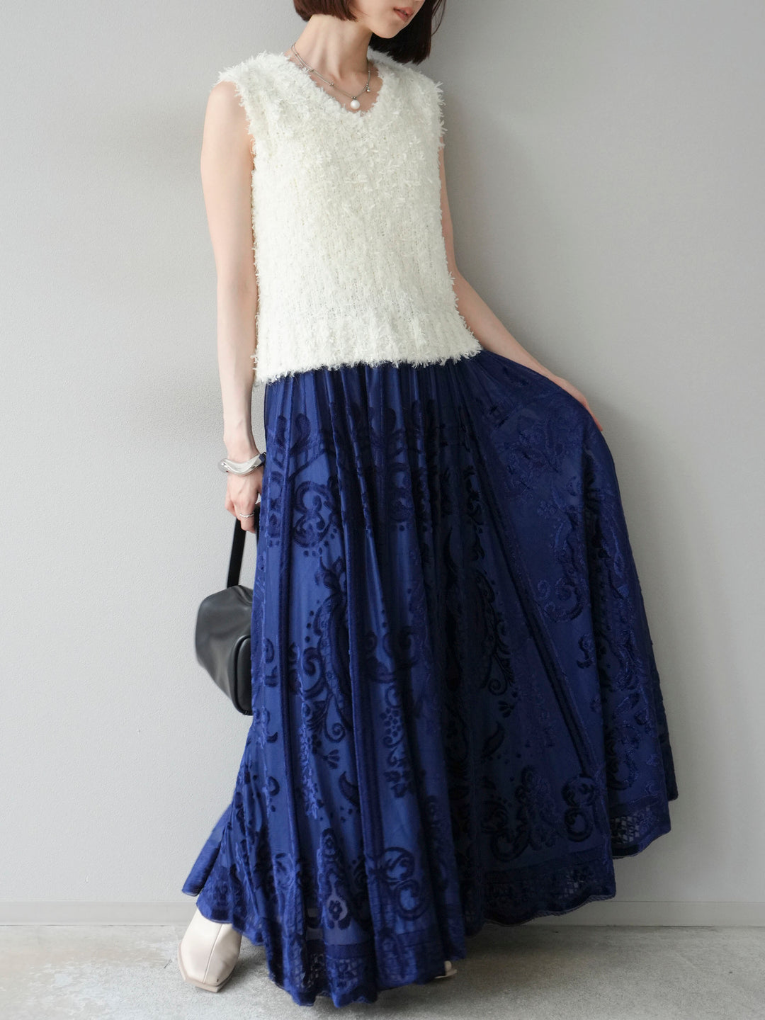 [予約]アンティーク柄フロッキーマキシスカート/ブルー