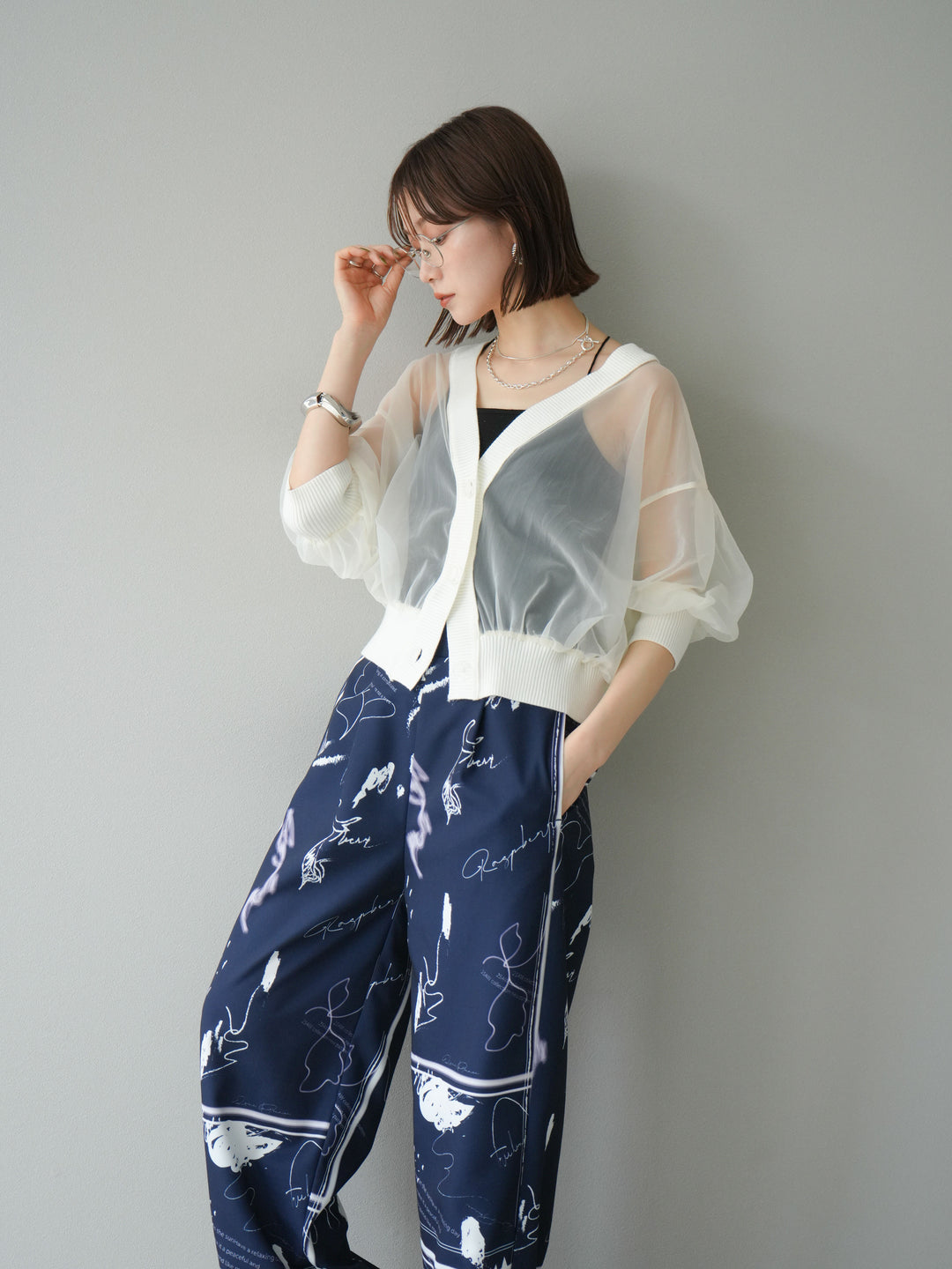 [SET] 透視半袖褶皺開襟衫 + 彩繪圖案褶襉褲 (2set)