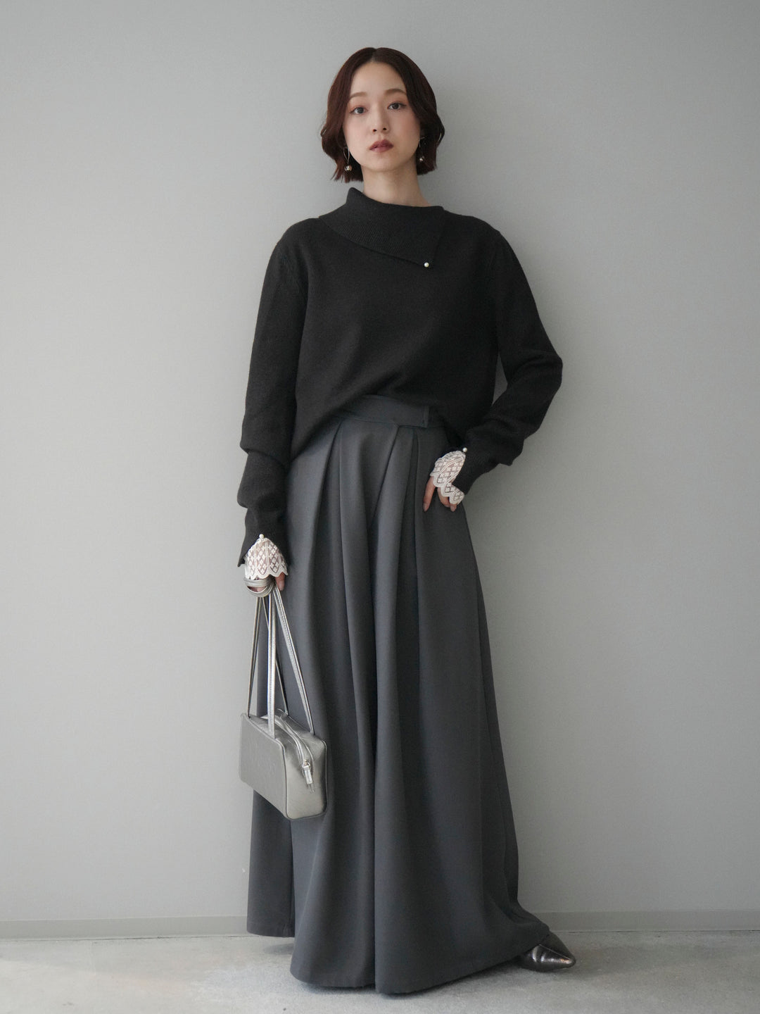 [SET]袖レースパール付き配色ニットトップス+テープベルトタックバギーパンツ(2set)