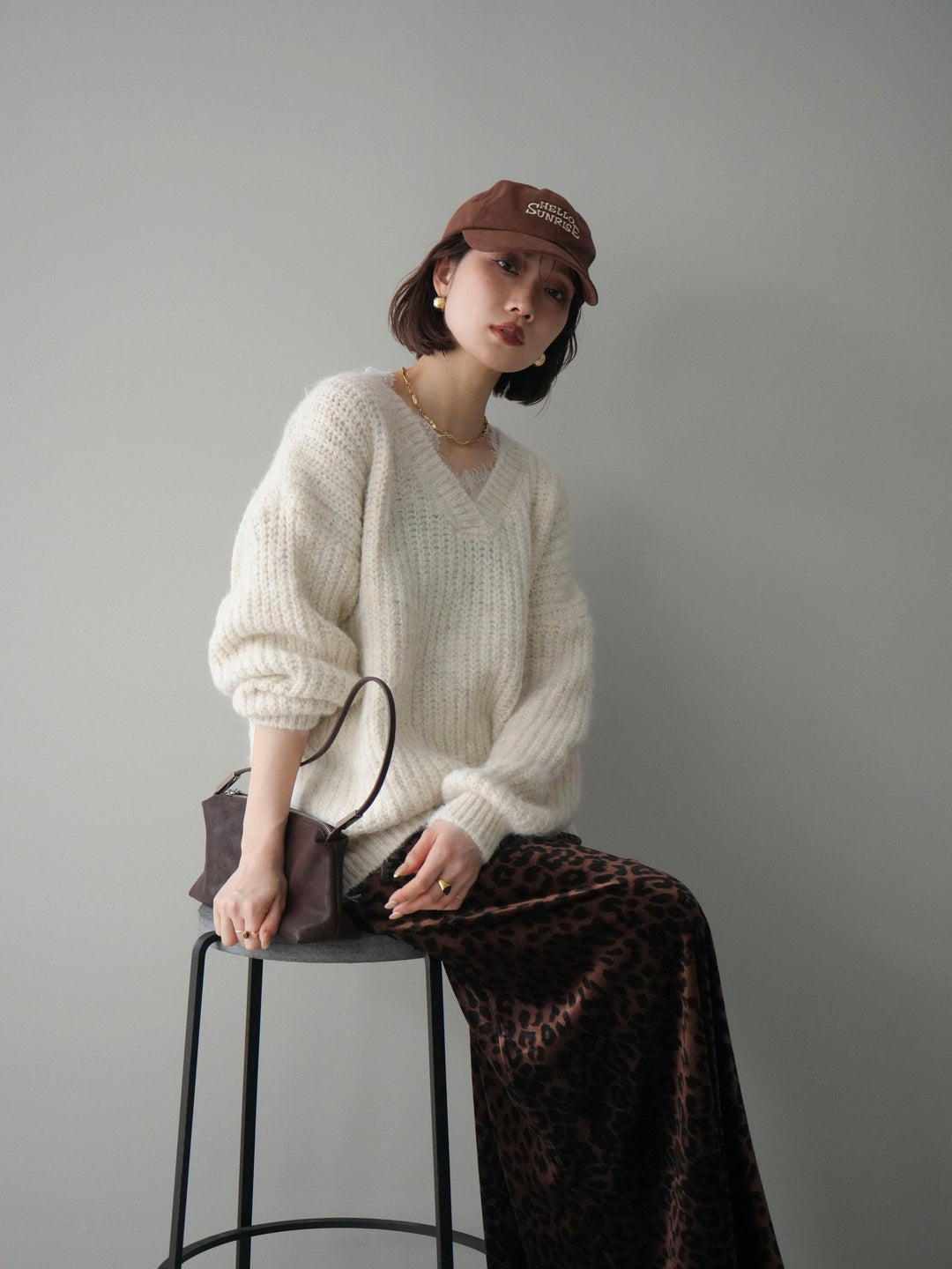 [予約]Vネックレースニットプルオーバー/white