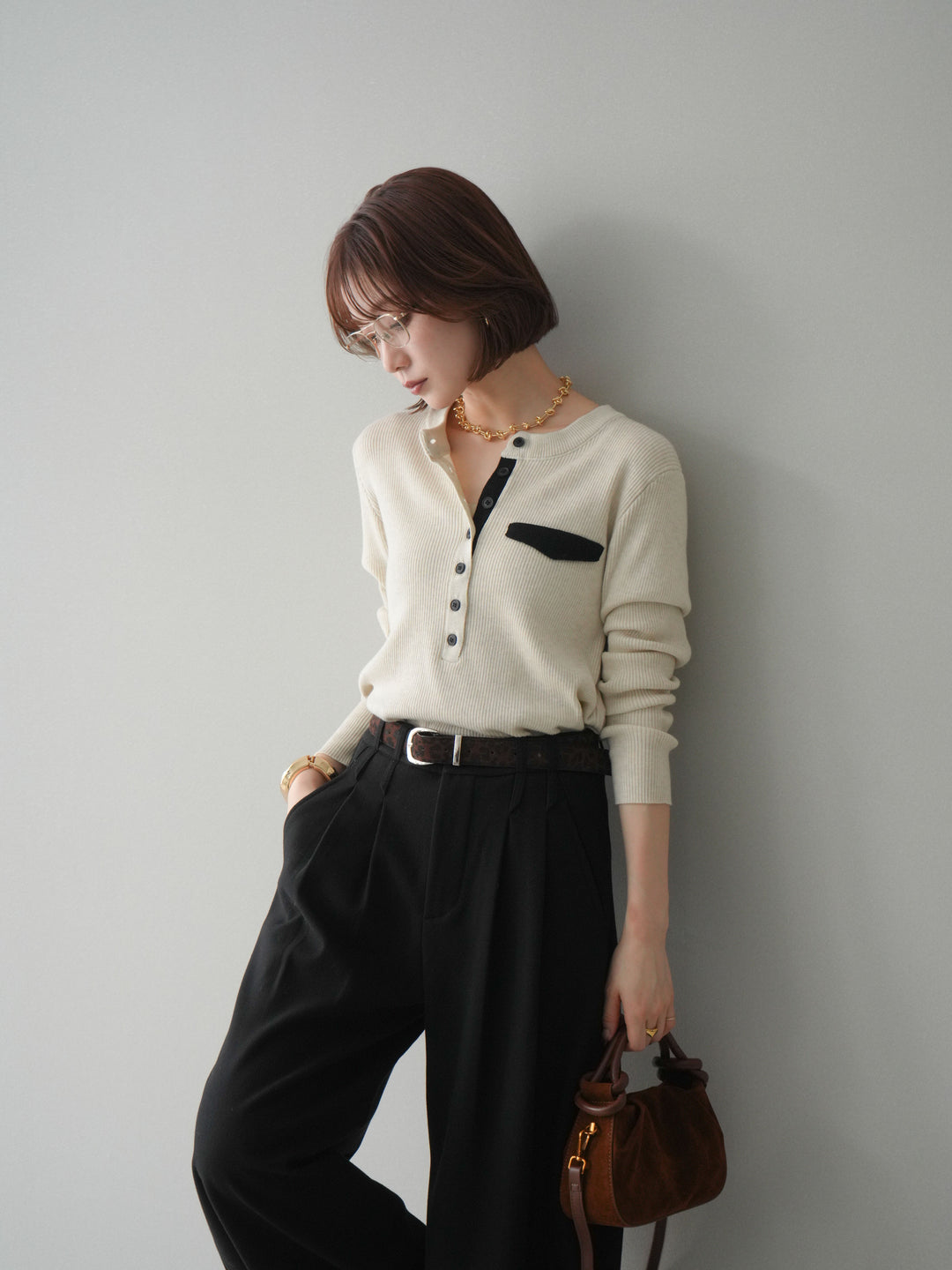 [SET]バイカラーデザインポケット配色ヘンリーネックニットソー+アニマル柄ベルト付きウールタッチワイドパンツ(2set)