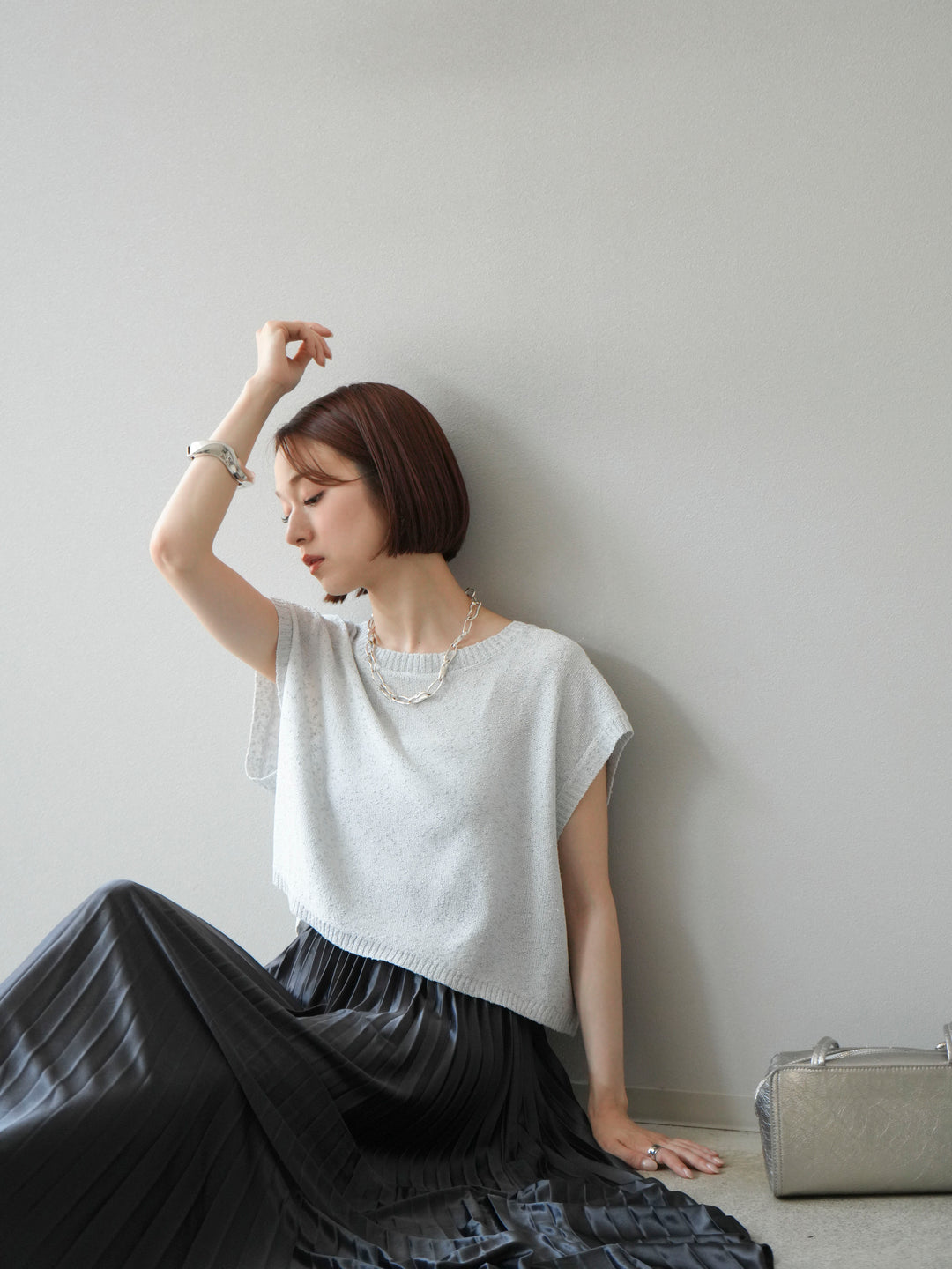 [SET]ネップヤーンクロップドニットベスト+サテンプリーツマキシスカート(2set)