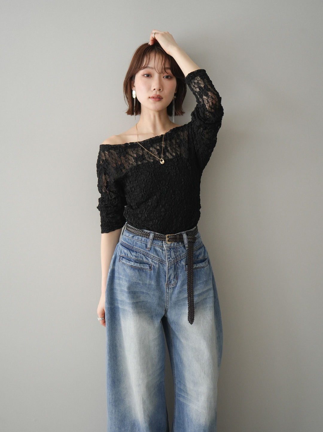 [予約]サイドギャザーレーストップス/black