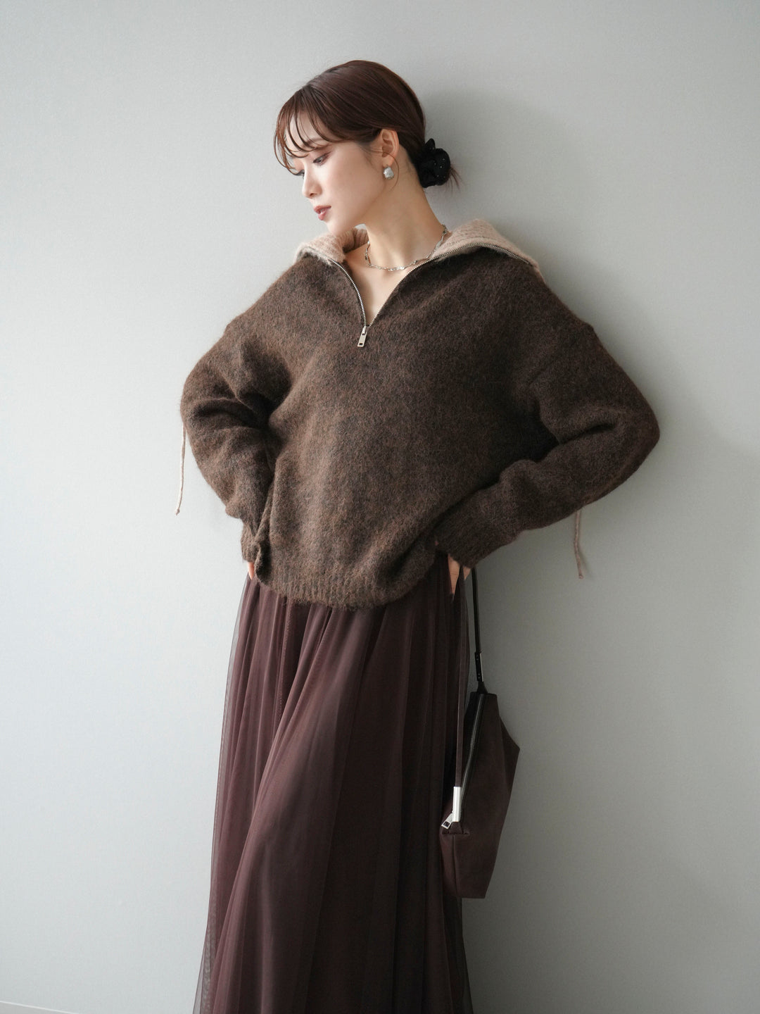 [予約]バイカラージップニットプルオーバー/brown