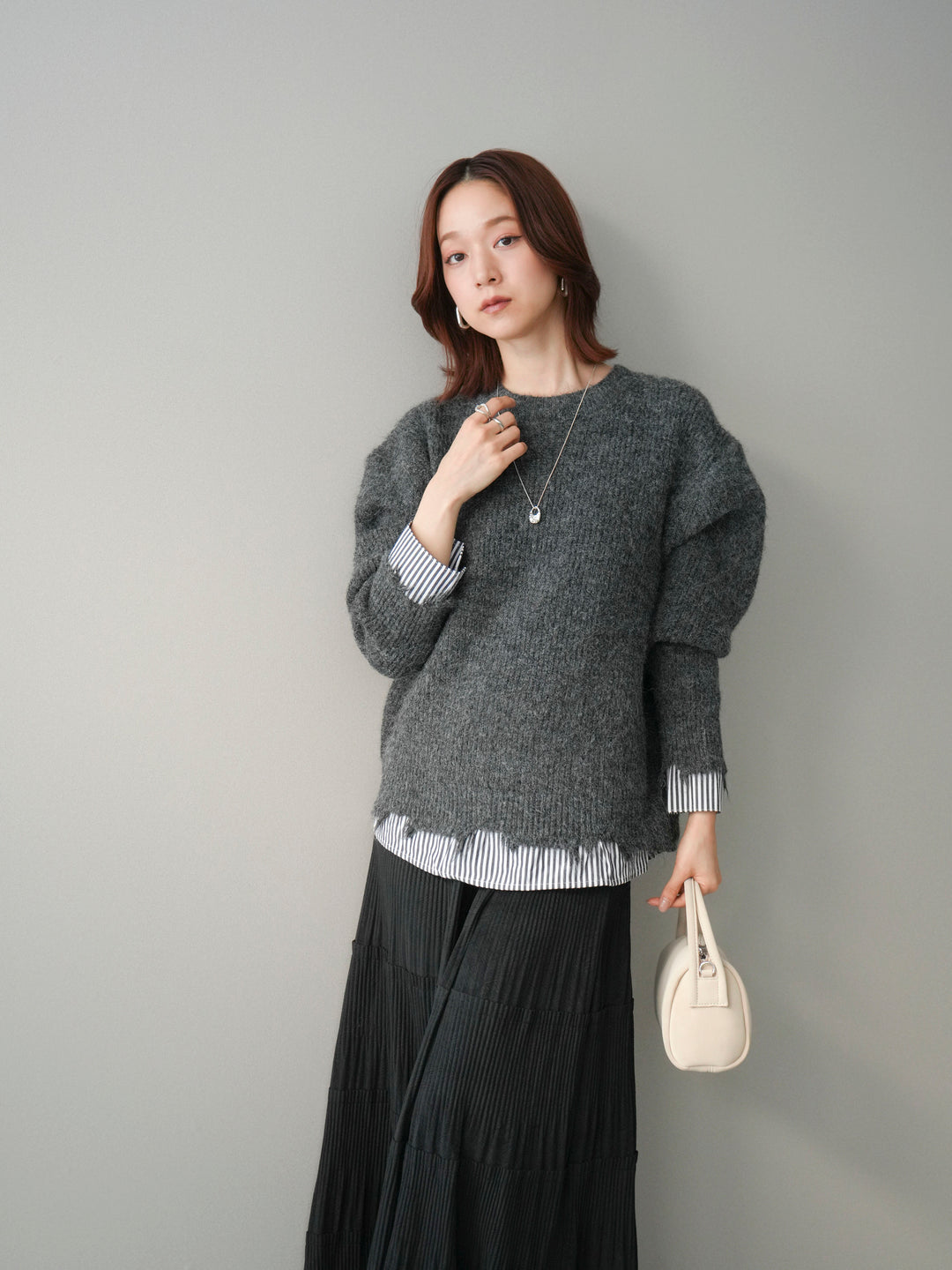 [予約]裾シャツレイヤードダメージニットプルオーバー/darkgrey