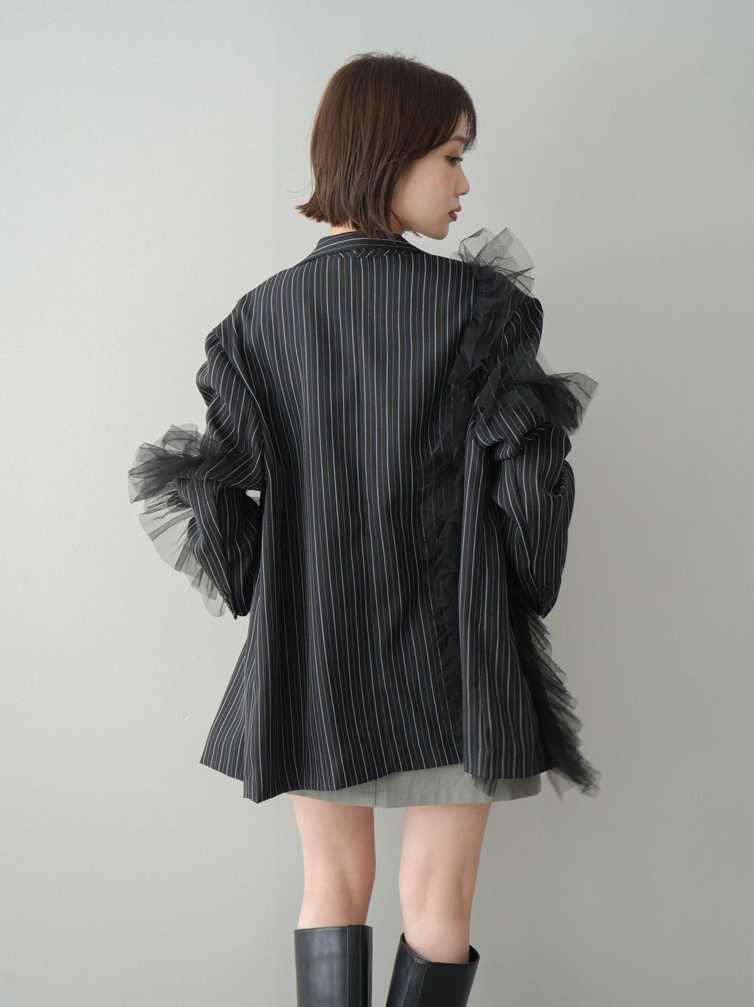 [予約]アシンメトリーチュールストライプジャケット/black