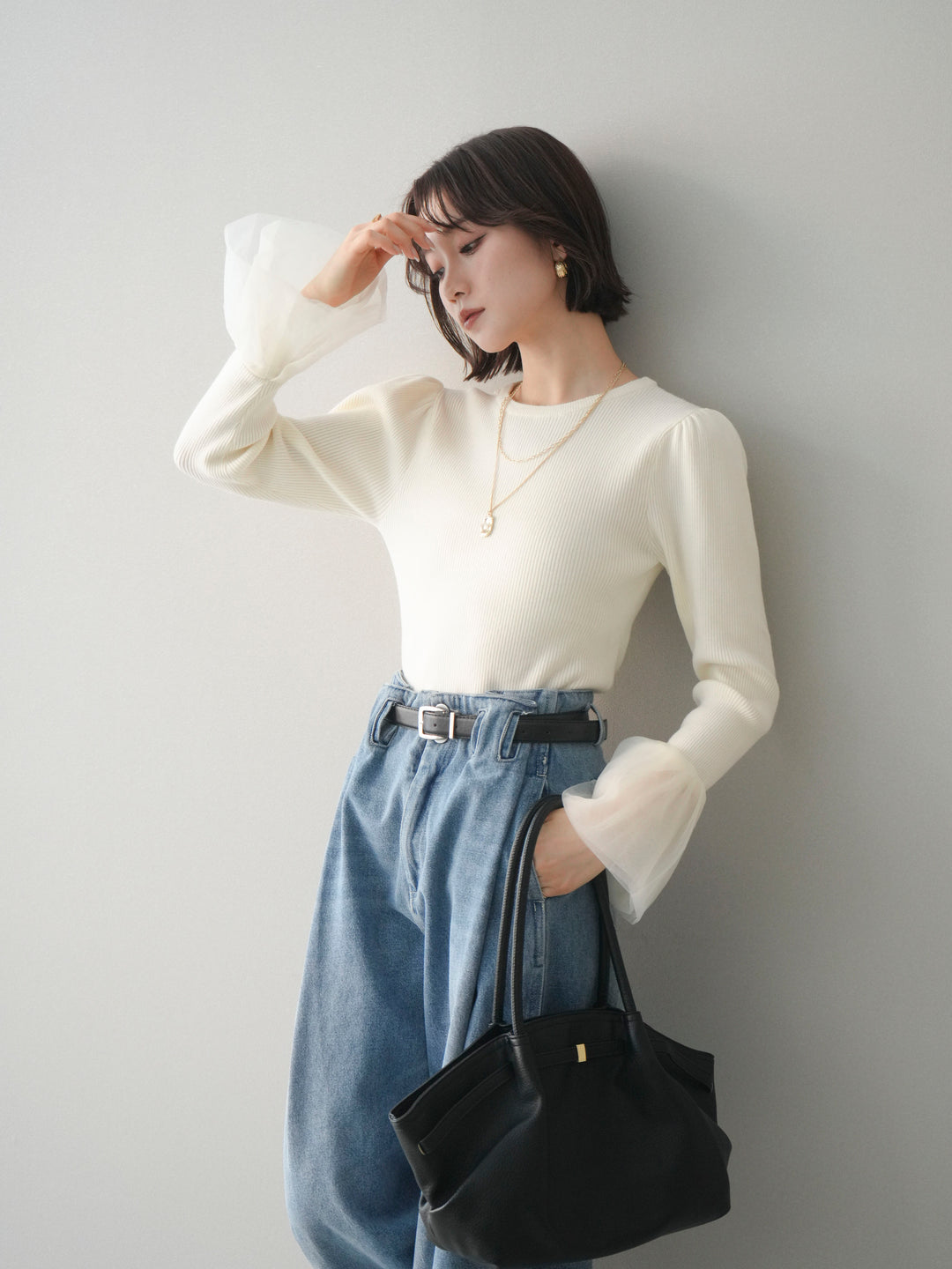 [SET]袖チュールパワショルリブニットトップス+ハイウエストベルトループデザインデニムパンツ(2set)