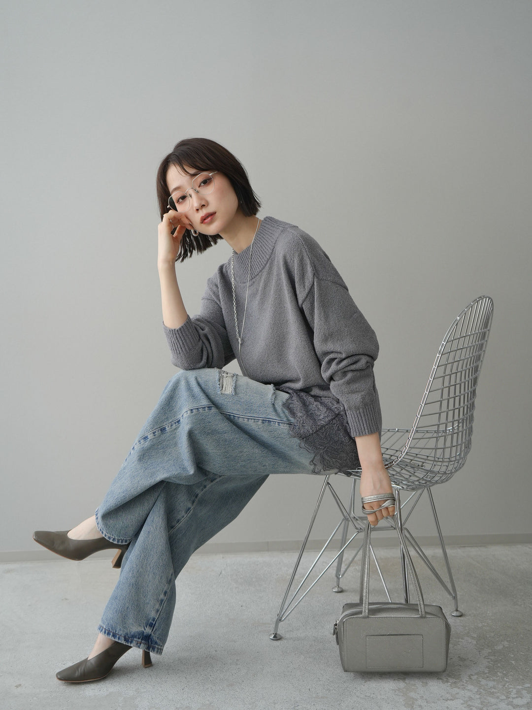 [SET]アシンメトリーレースヘムニットプルオーバー+ダメージデニムセミワイドパンツ(2set)