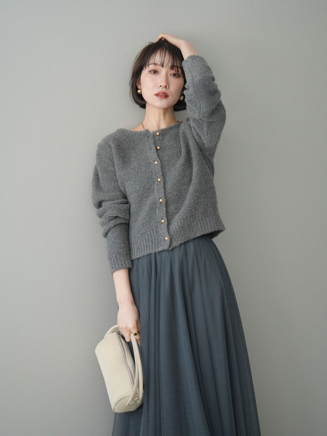 [SET]ゴールドボタンブークレニットカーディガン+チュールボリュームスカート(2set)