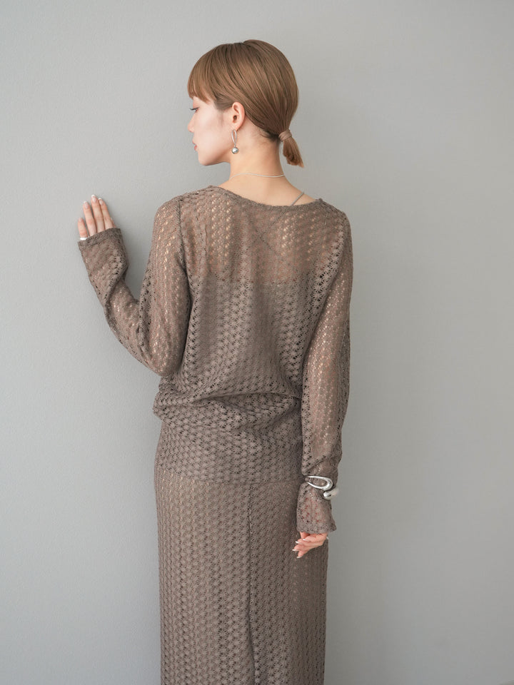 【預購】鏤空上衣/褐色