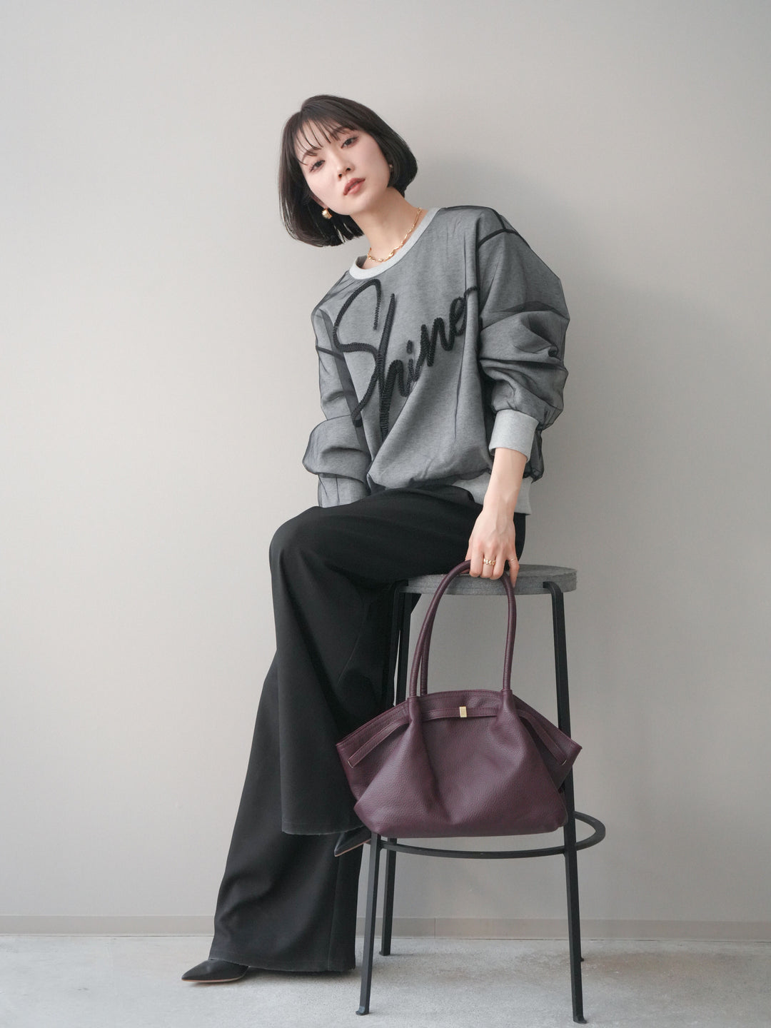 [予約]チュールレイヤードロゴスエットプルオーバー/gray