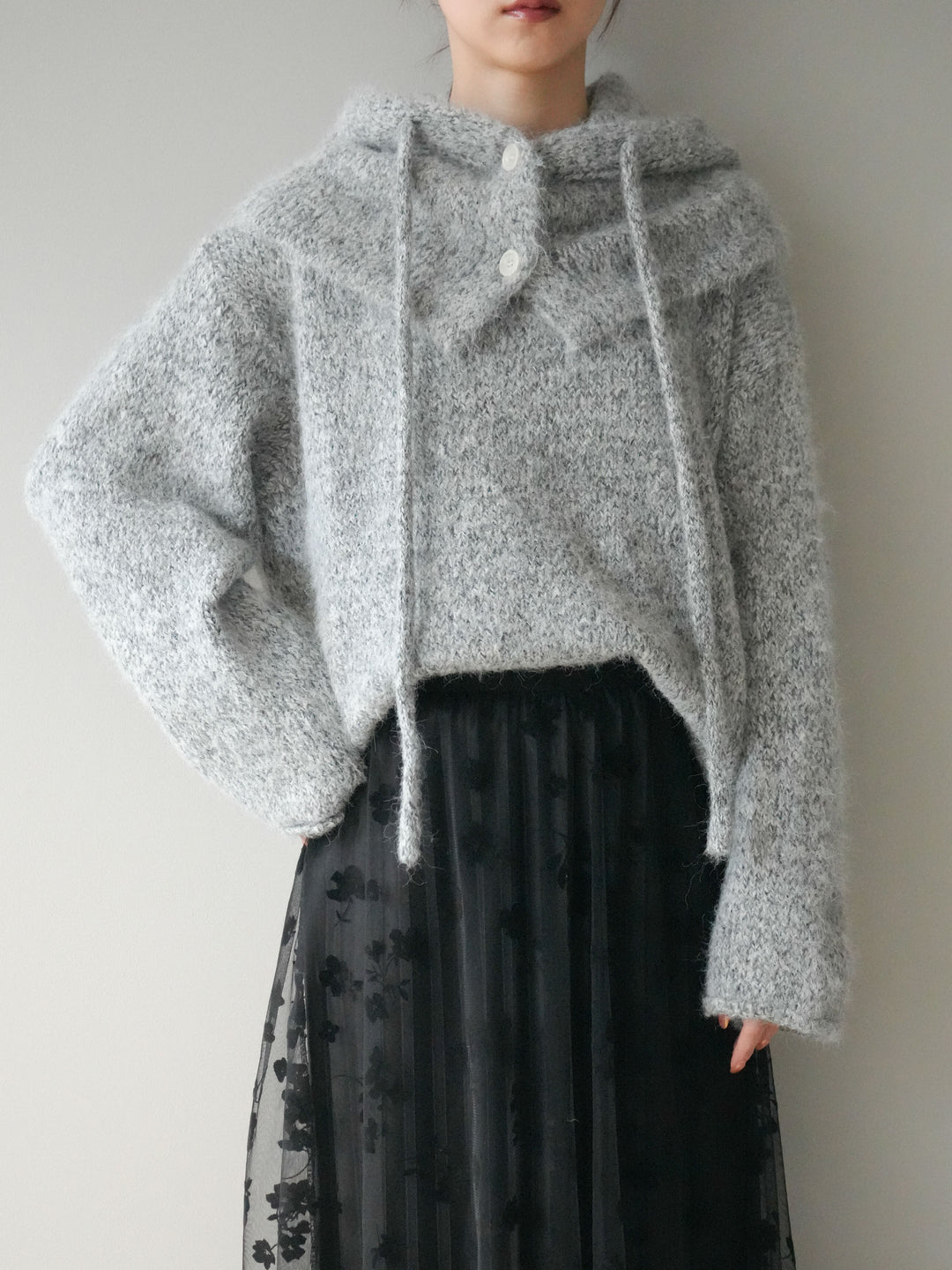 [SET]バラクラバSETニットプルオーバー+フラワーフロッキーチュールプリーツスカート(2set)