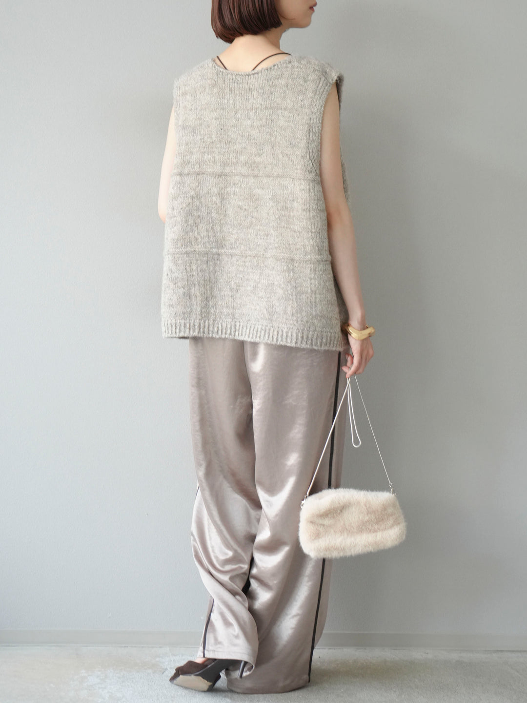 [予約]サテンラインワイドパンツ/グレージュ