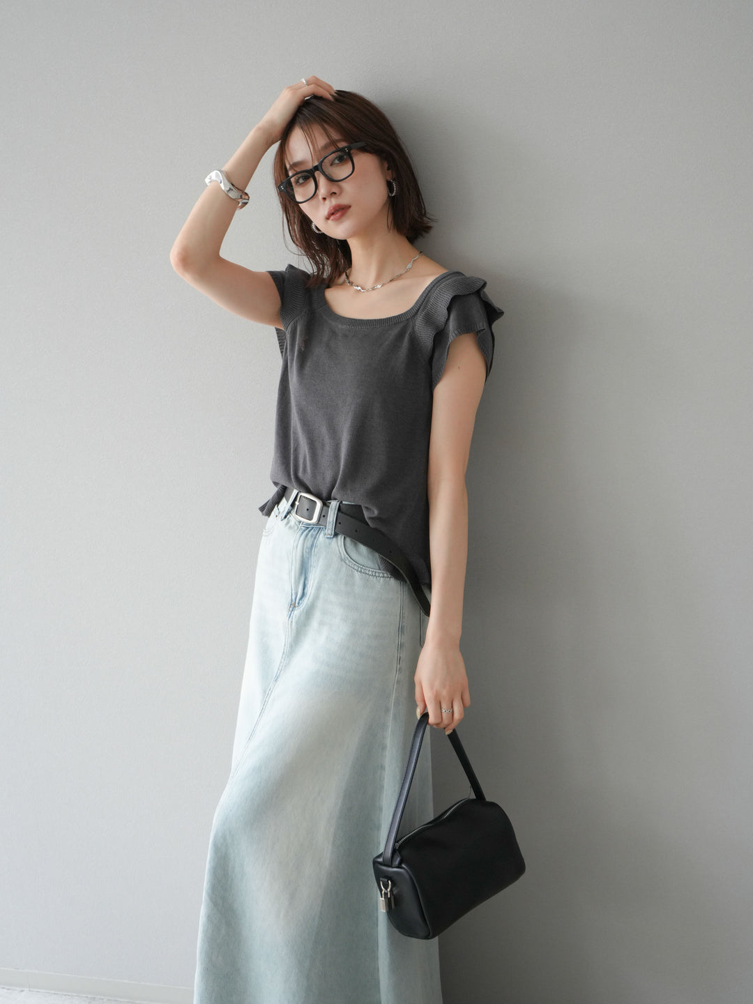 [予約]リネンタッチフリルニットタンクトップ/チャコール