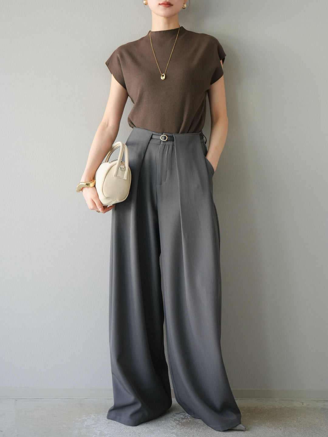 [予約]プチネックフレンチニットトップス/ブラウン