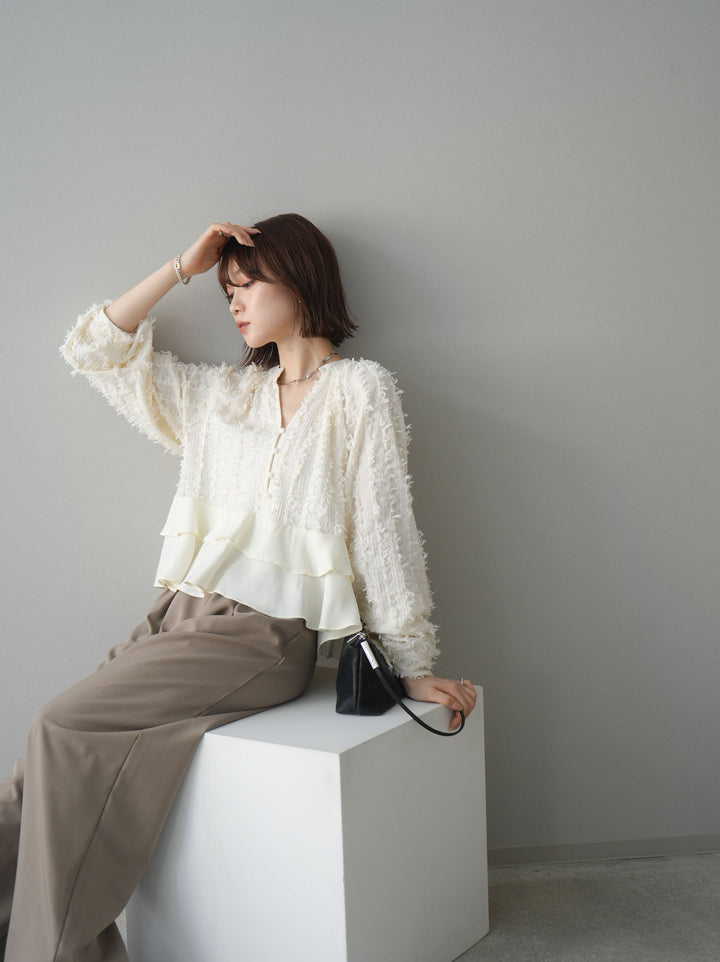 [SET]ジャガードぺプラムフリルブラウス+選べるアクセセット(2set)