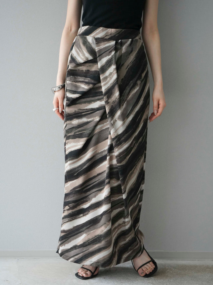 [予約]ニュアンスプリントタックIラインスカート/ブラウン