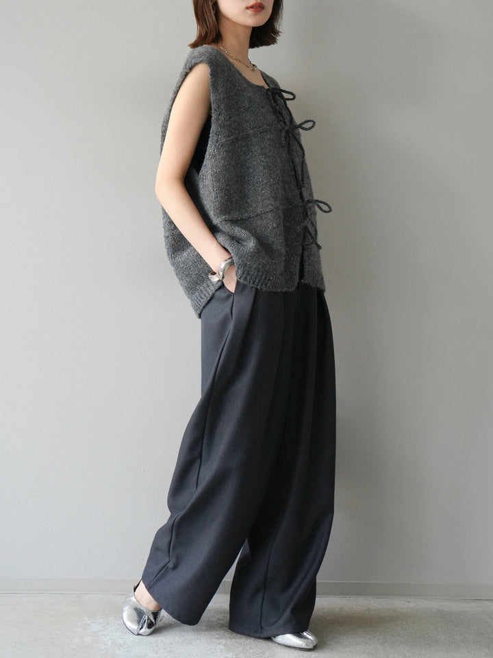 [予約]レザーパイピングタックワイドパンツ/グレー