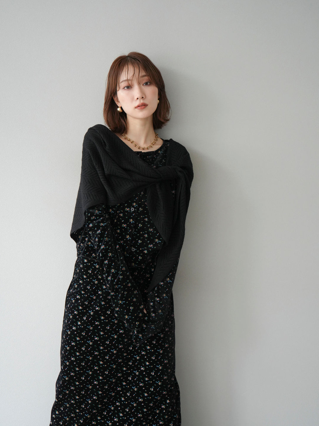 [SET]ベロアフラワープリントカーディガン+ベロアフラワープリントIラインスカート(2set)