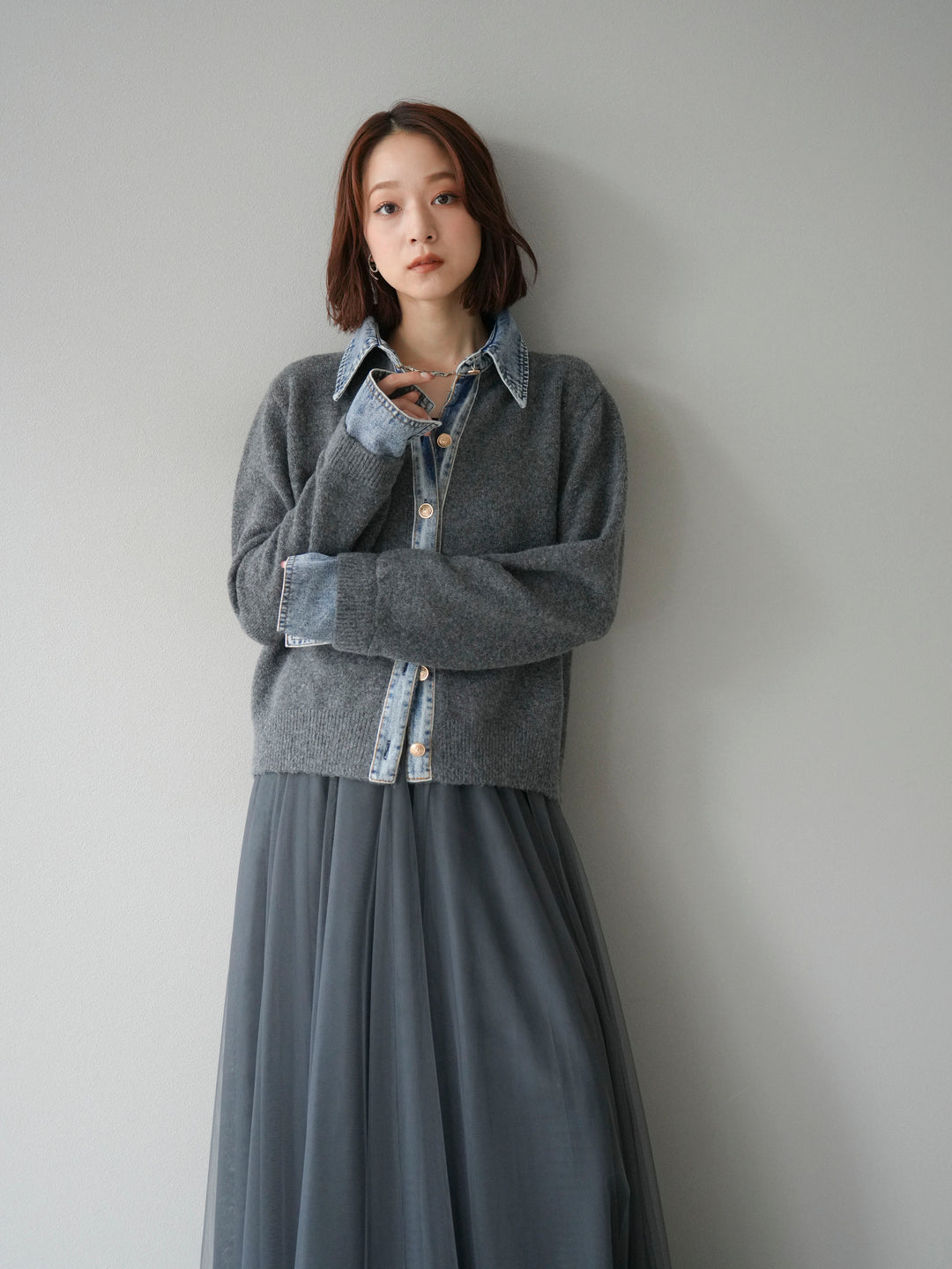 [予約]デニム襟ボタンニットカーディガン/チャコール