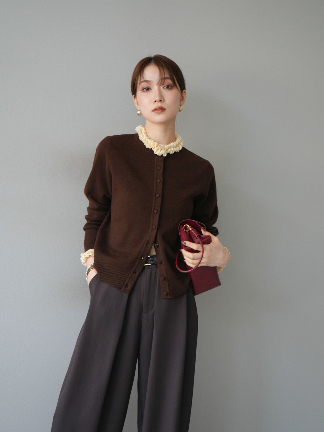 [予約]フリルデザインコンパクトニットカーディガン/ブラウン