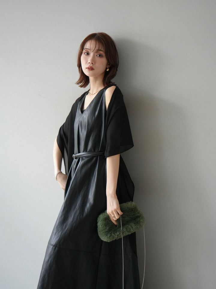 [予約]レザーAラインワンピース/ブラック