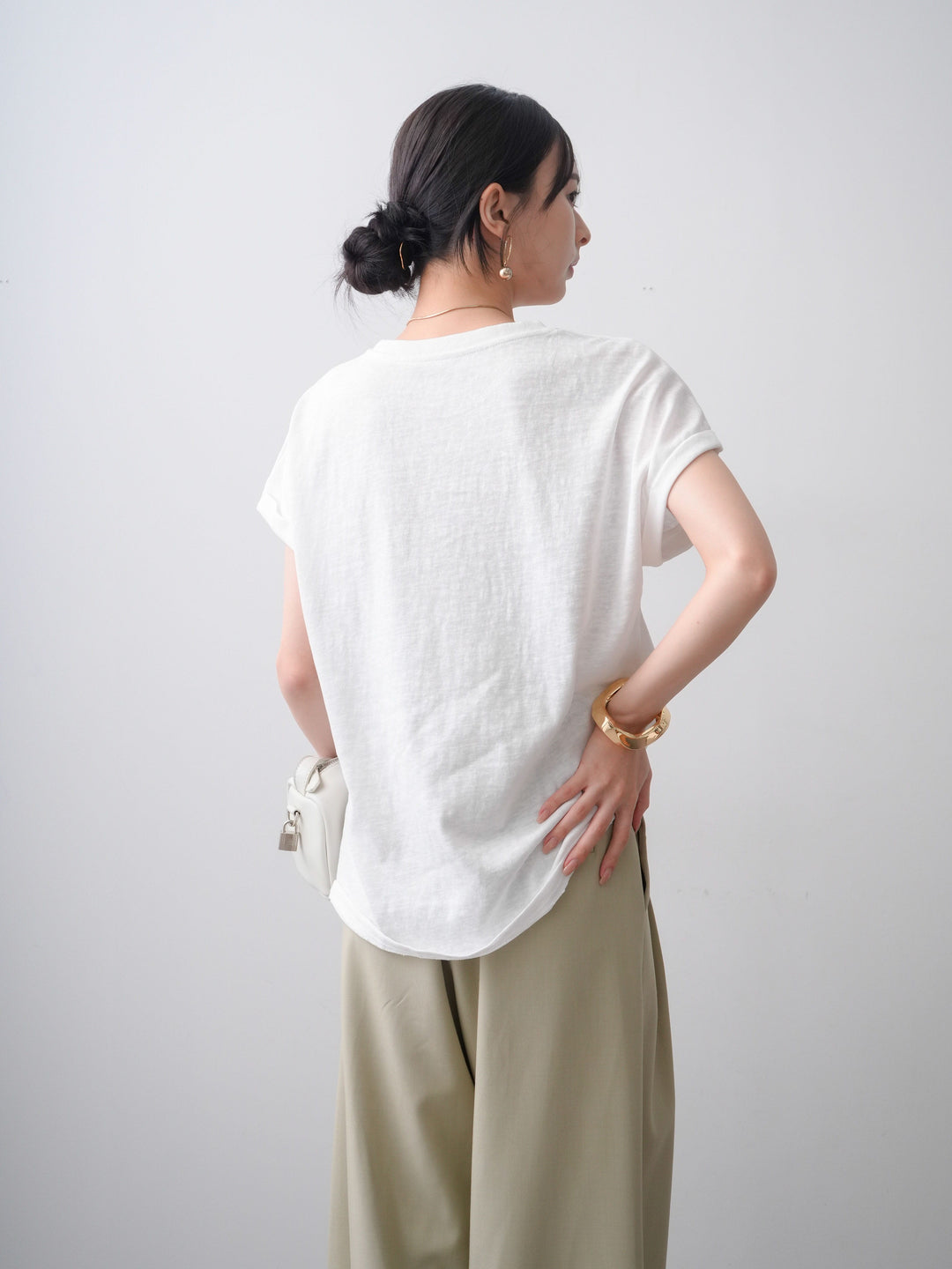 [SET]ドッグエンブロイダリーTEE+アシンメトリーベルトタックワイドパンツ(2set)
