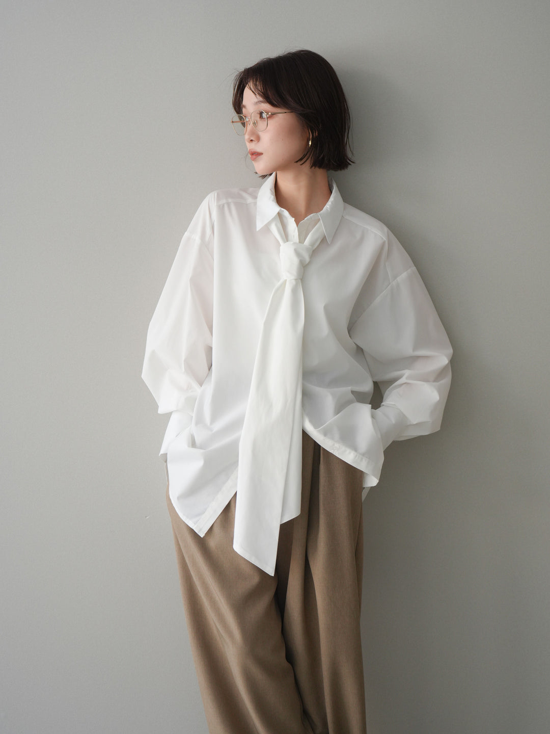 [予約]ボウタイ付オーバーシャツ/white