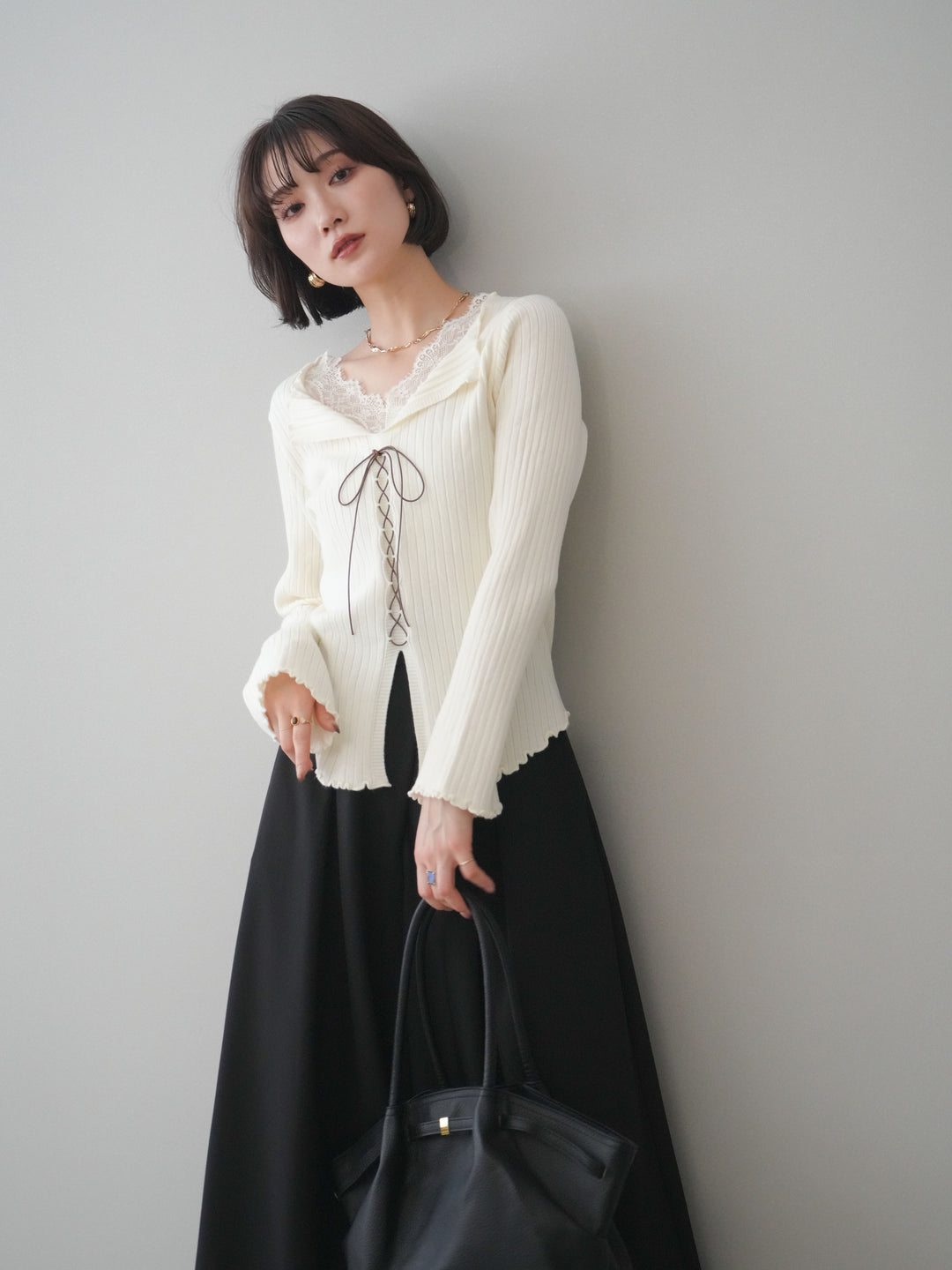[予約]レースネックレースアップリブニットトップス/ivory