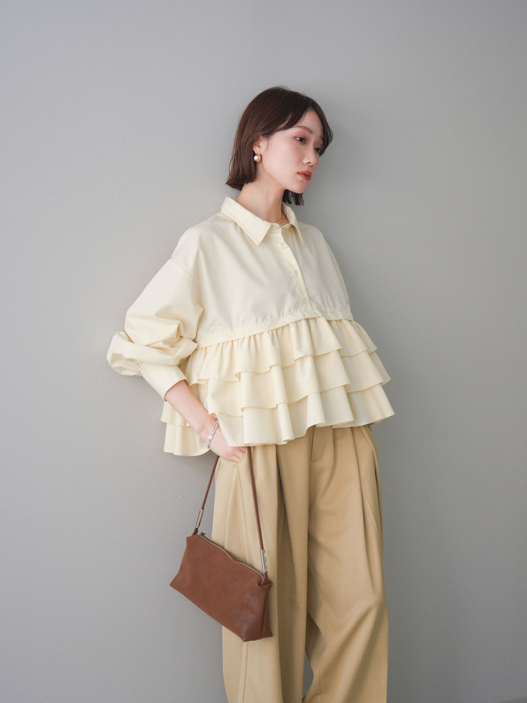 [SET]ブロードティアードショートシャツ+TRツイルデザインタックワイドパンツ(2set)