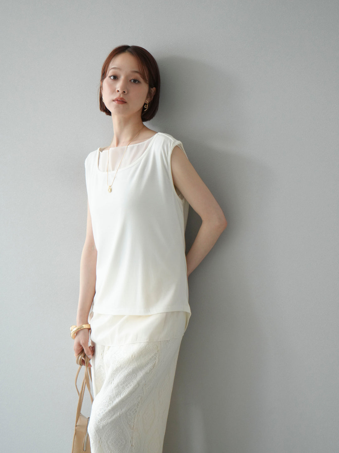 [預訂] 雙向透視多層垂墜上衣/象牙色