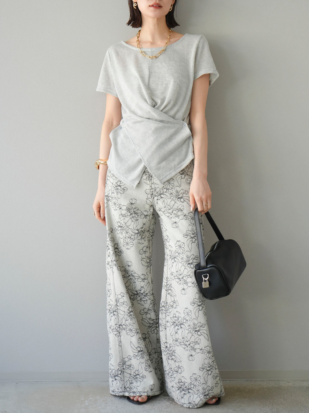 【預購】花朵提花牛仔寬褲/黑